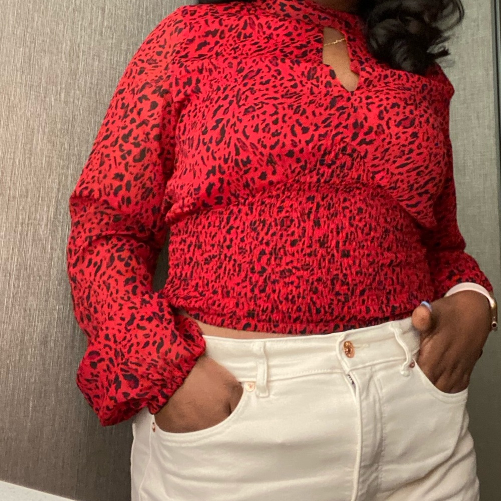 G By Guess Tops